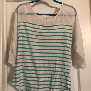 Lauren Conrad 3/4 sleeve blouse